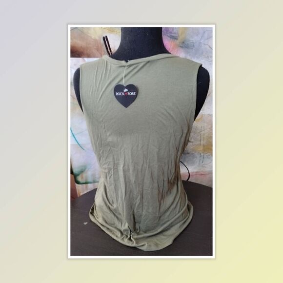 💕NWT Rock N Rose Couture Green Tank Muscle Tee WOODSTOCK 1969 Medium Boho Peace - Picture 2 of 5